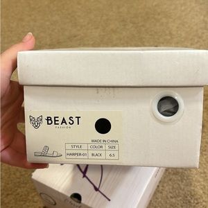 Beast Fashion Sandals